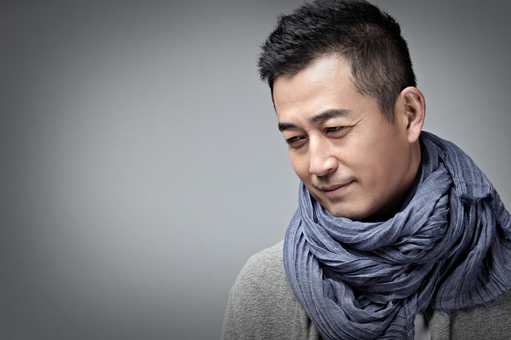 回顾王志飞一婚失败后与张歆艺携手7年三天闪婚张定涵终获幸福