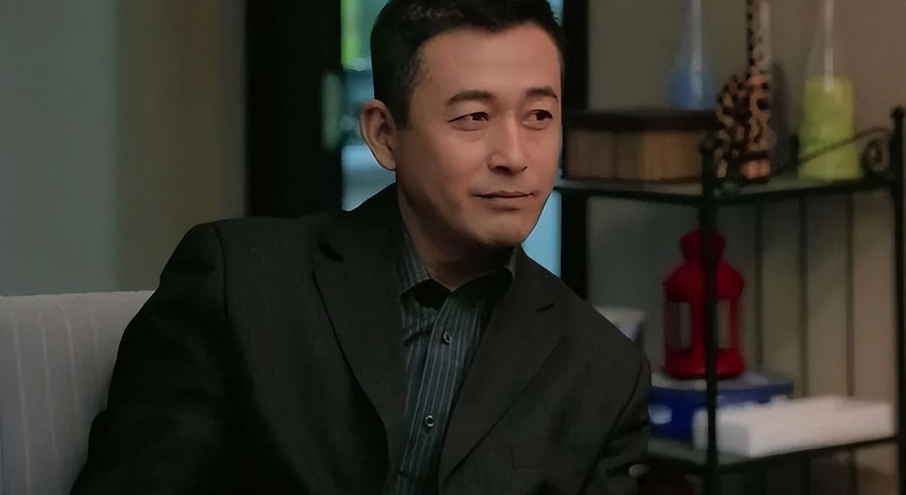 回顾王志飞一婚失败后与张歆艺携手7年三天闪婚张定涵终获幸福