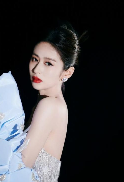 当38岁童瑶和35岁颖儿同框我终于明白颜值在演技面前不值一提