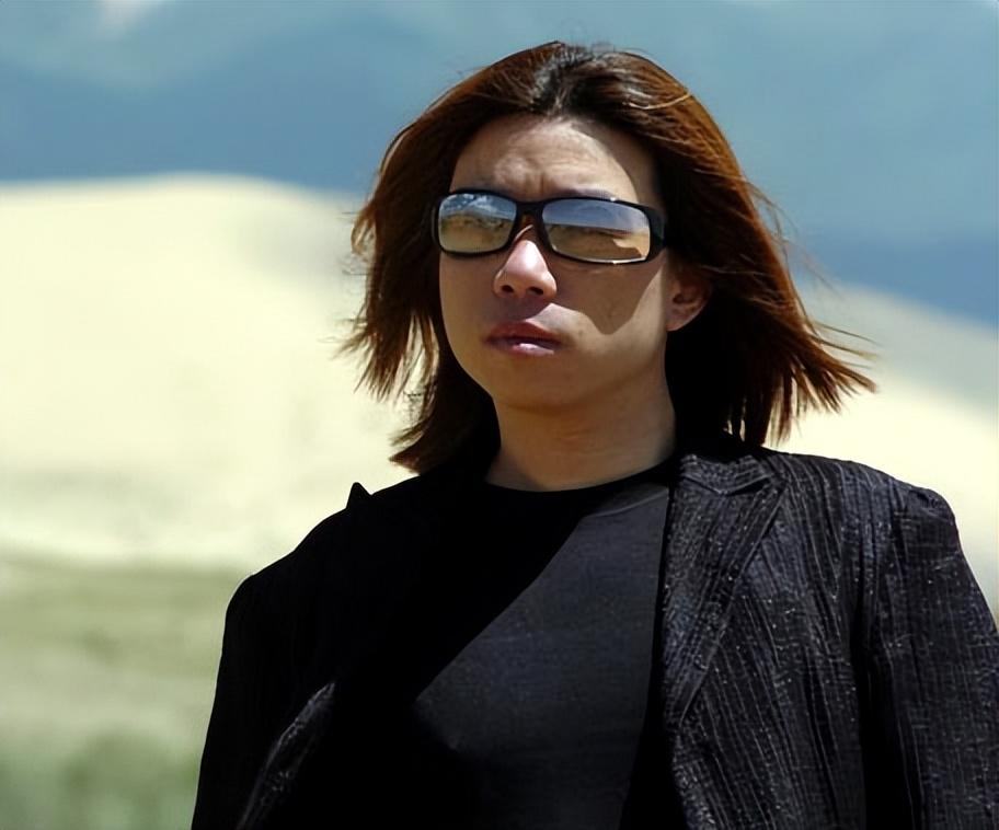 回顾音乐才子郭峰父亲早逝他托起母亲的晚年婚恋成难题