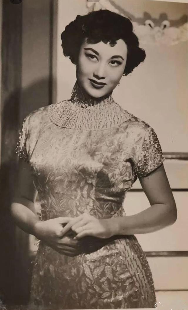 回顾李丽华在乱世中左右逢源终成天皇巨星3次婚姻活到93岁