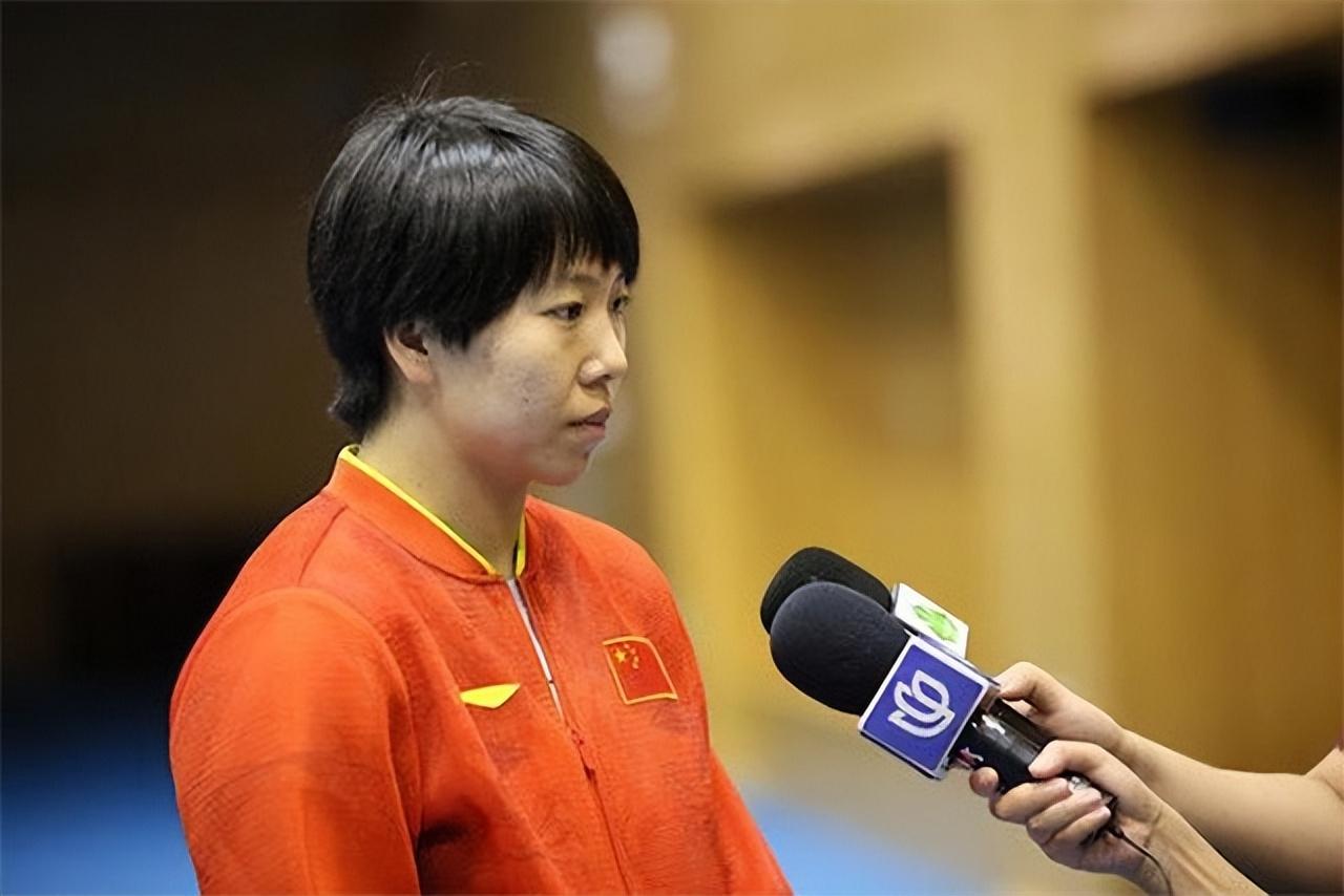 回顾冠军李晓霞花18年登顶大满贯退役生2娃与丈夫生活滋润