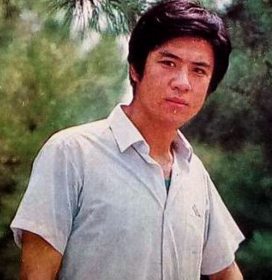 回顾演员张潮二婚娶小娇妻62岁再做父亲大女儿也是知名演员