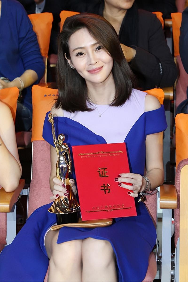 回顾贵姐儿于明加人美戏好为人低调不张扬追求平淡生活