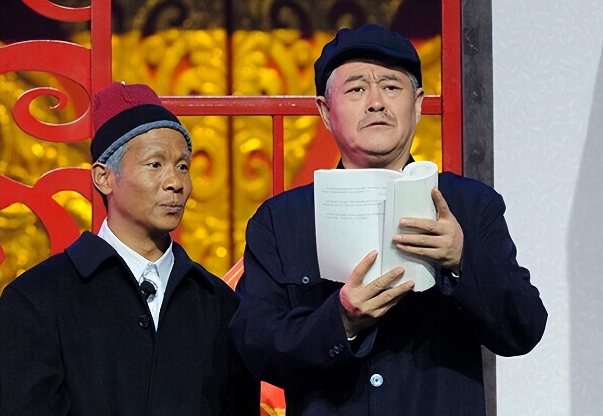 在赵本山的带领下,宋小宝进入了本山传媒.