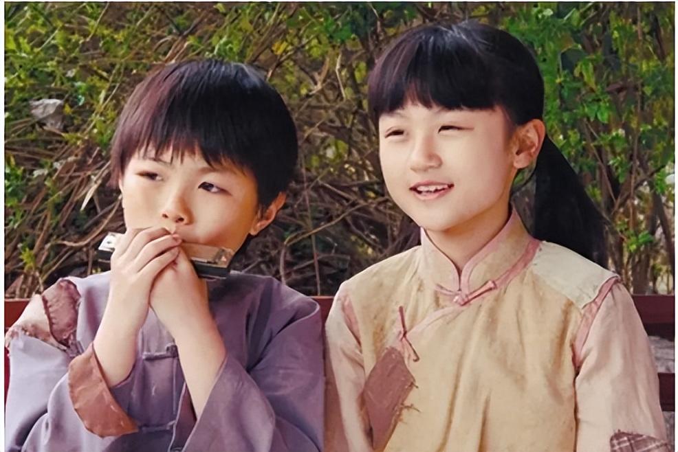 回顾4岁出道6岁上春晚15岁却因长相遭网暴