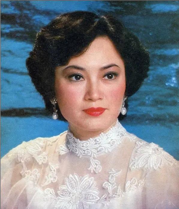 回顾石慧与傅奇香港影坛的革命夫妻曾经一起坐牢恩爱66年