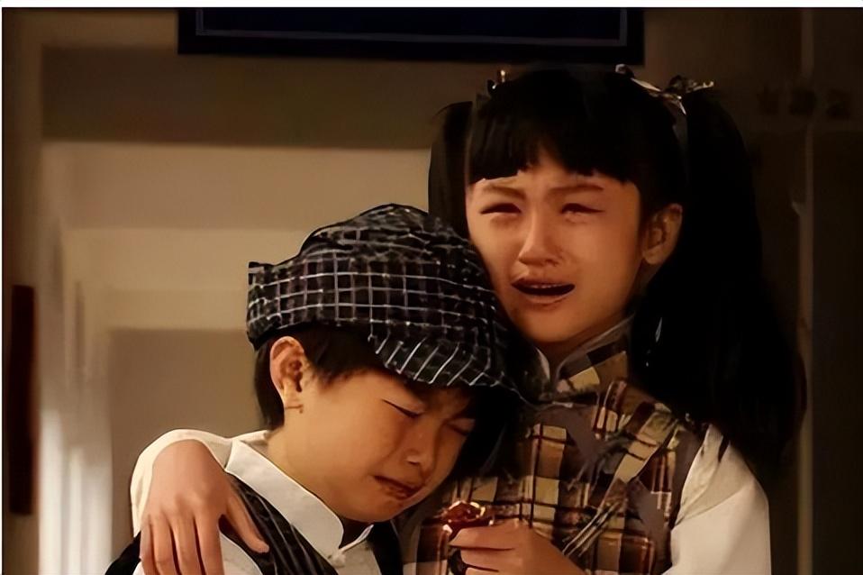 回顾4岁出道6岁上春晚15岁却因长相遭网暴