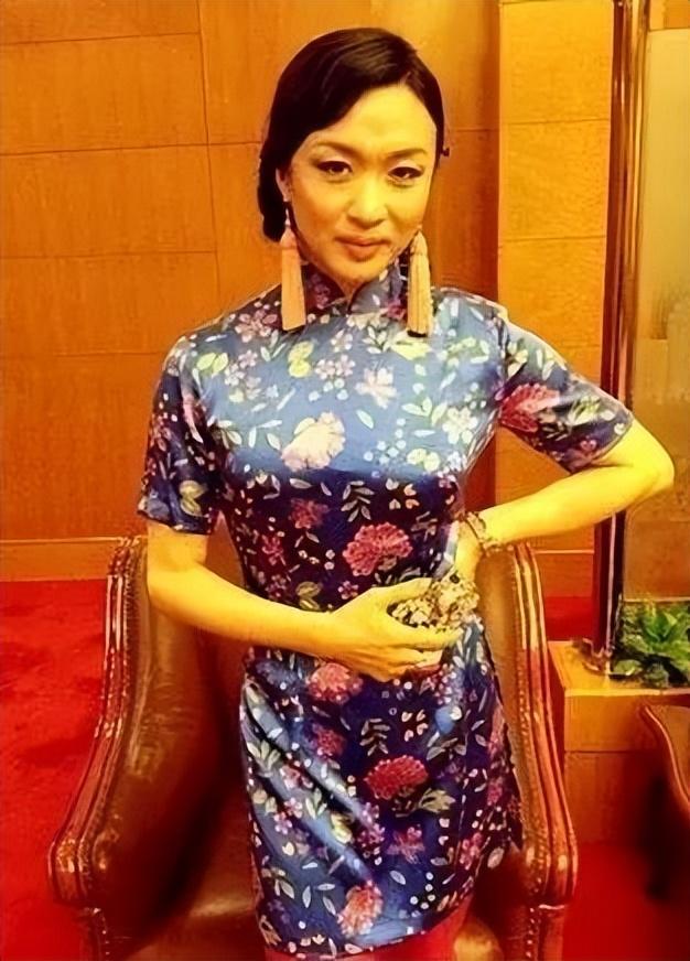 回顾金星和妻子结婚10年离婚时已是女儿身再婚后被丈夫宠成宝