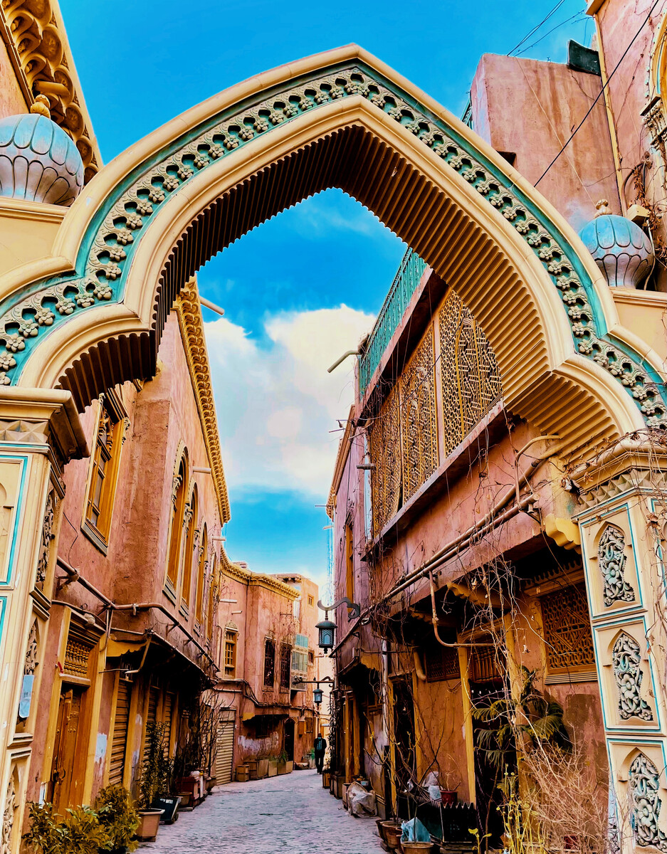 "喀什古城:浓郁维吾尔文化之风"