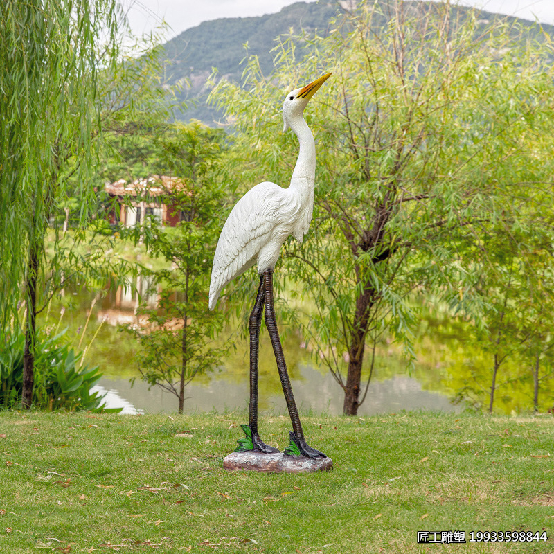 玻璃钢户外仿真白鹭雕塑 动物景观装饰