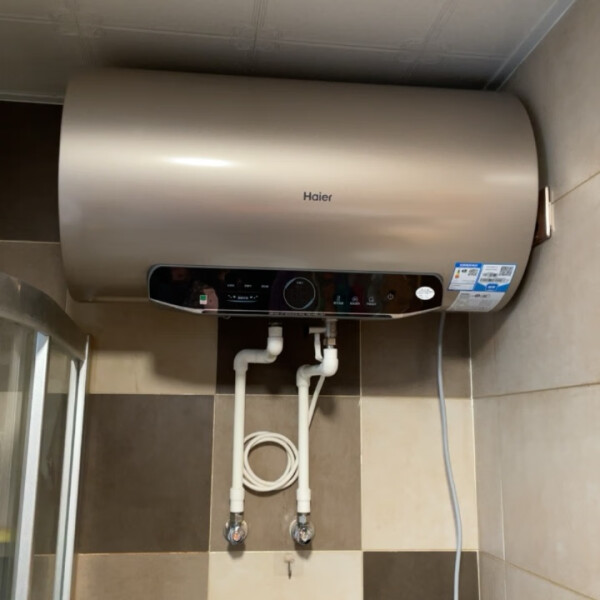 海尔ec6002-jt3u1电热水器:智能控制,连续供热,舒适不打烊!