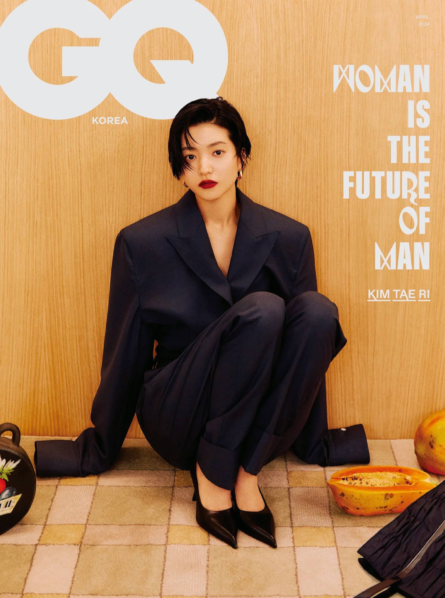 金泰梨短发写真