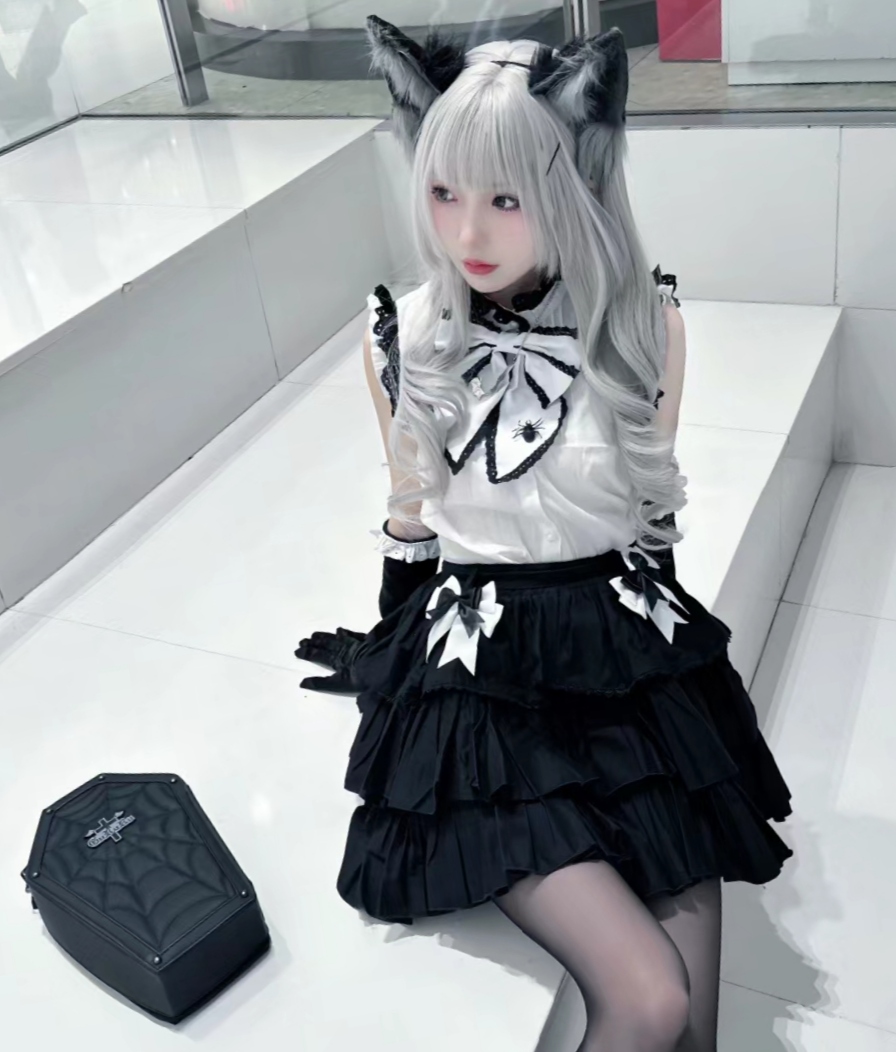 白毛兽耳猫娘cos,小姐姐楚楚动人的小表情,太可爱了吧