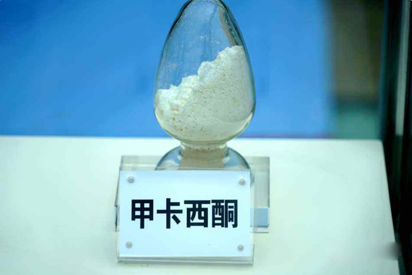 2011年农村夫妇床下搜出8000万现金被逮捕后村民才知这么有钱