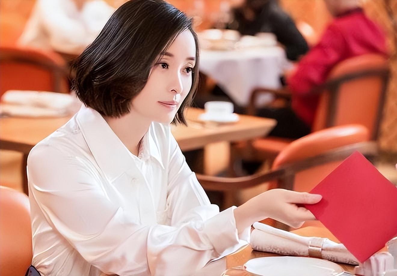 回顾古装第一美人蒋勤勤挤走原配嫁给陈建斌如今却被当仆人