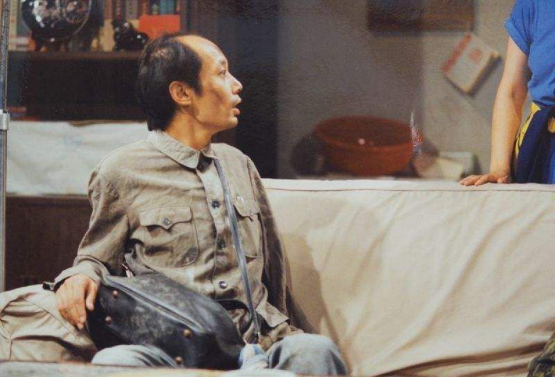 当时的葛优已经凭借多项作品斩获影帝称号,成为了娱乐圈人人尊敬的