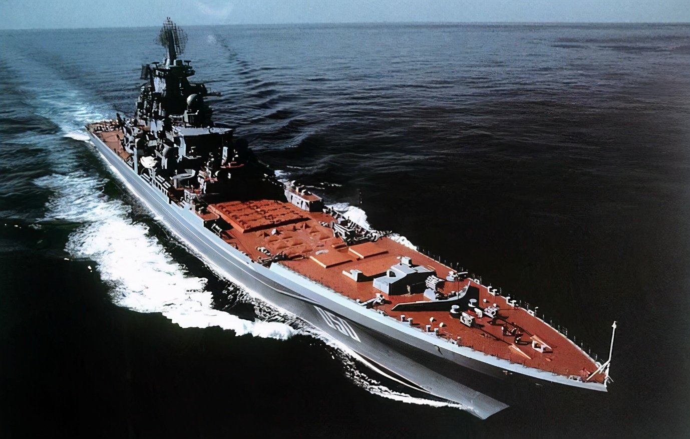 055大驱没犯同一错误,未用核动力,得亏美国替我们走了弯路