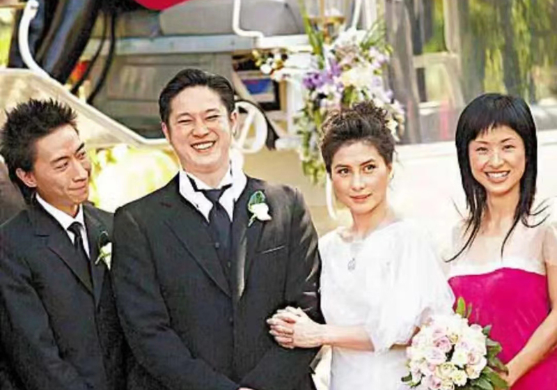 赌王妖女千金何超仪坚持拍b级片20年舍命救夫拒步陈百强后尘