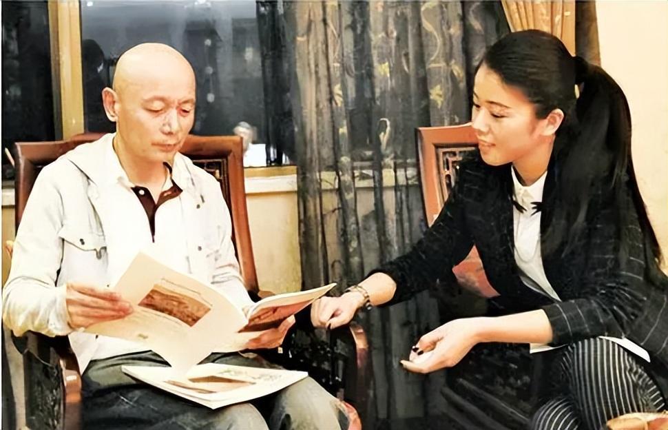 回顾妹妹远在美国父母已离世如今66岁无儿无女的葛优如何了