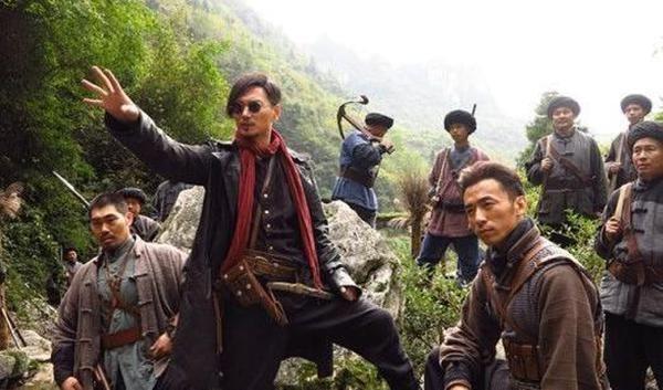 1965年,湘西开始二次剿匪,出动七千人,目标是国内最后两名土匪