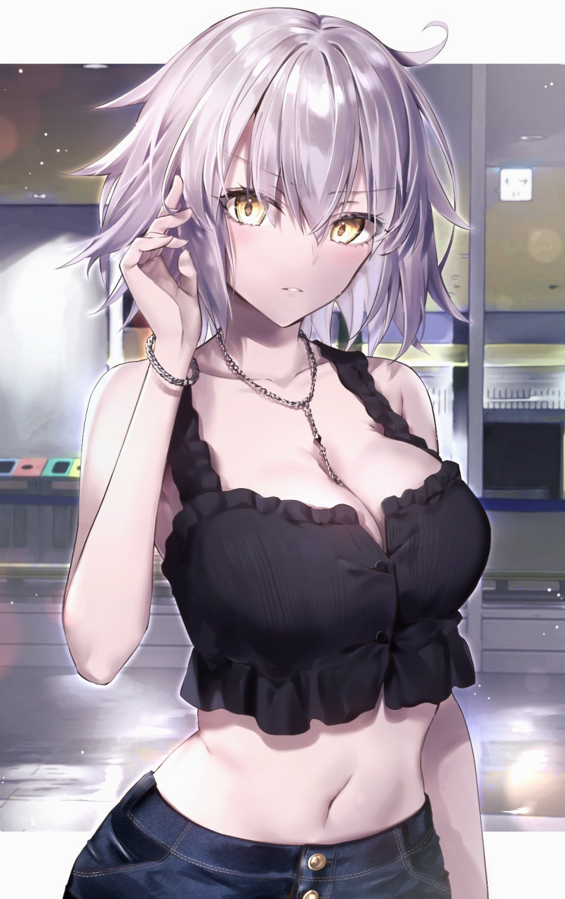 穿上现代衣服之后的黑贞