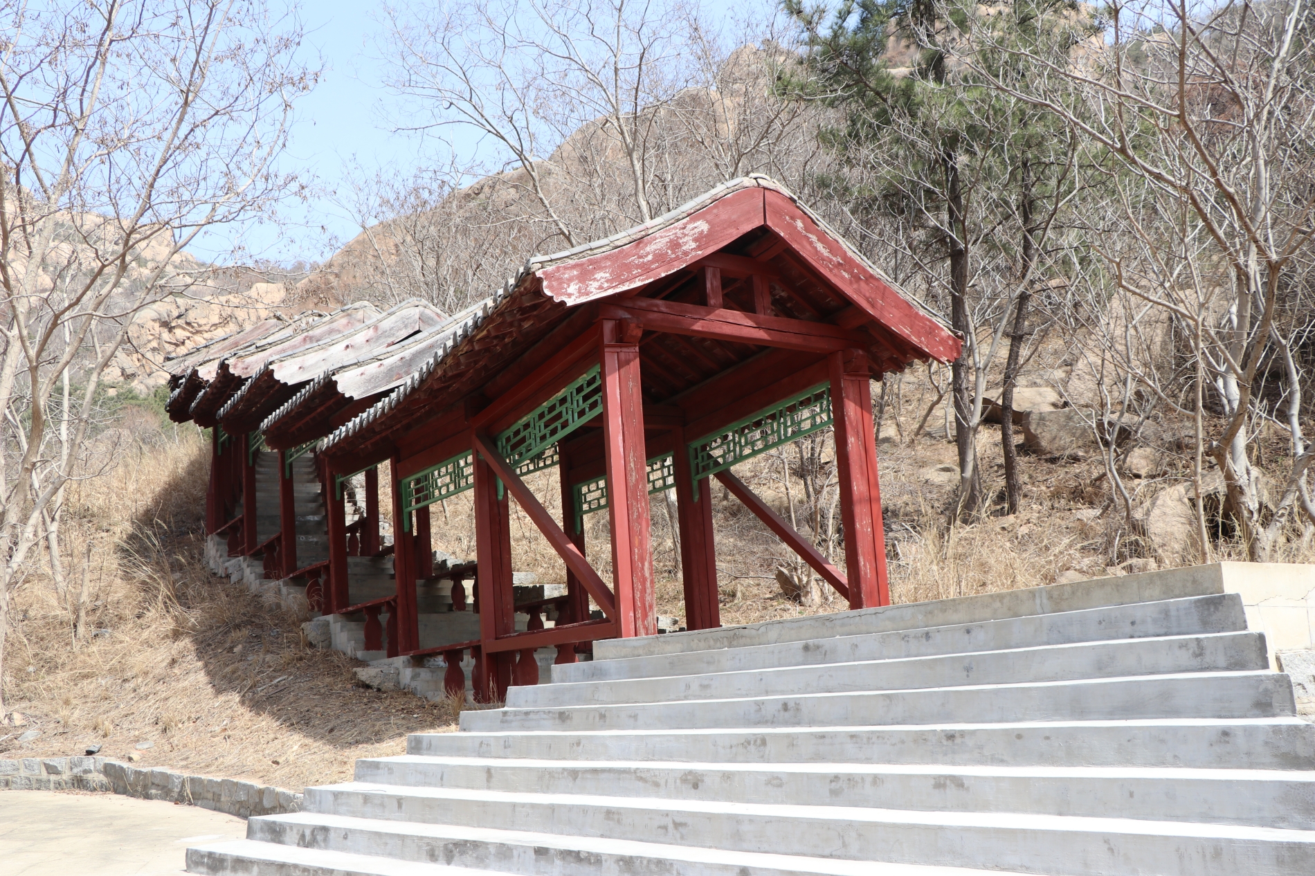 乳山岠嵎山风景区图片