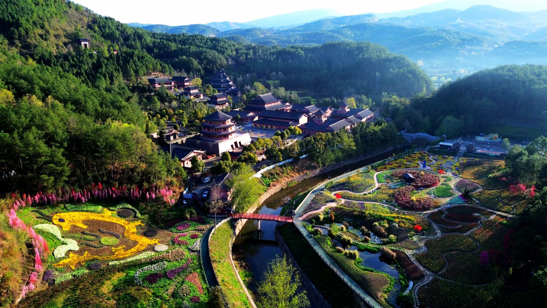 广元平乐寺,如意花海入画来