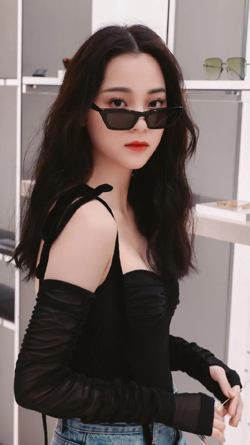 《是女儿是妈妈》节目欧阳娜娜和妈妈傅娟参演3月26日起全网独播