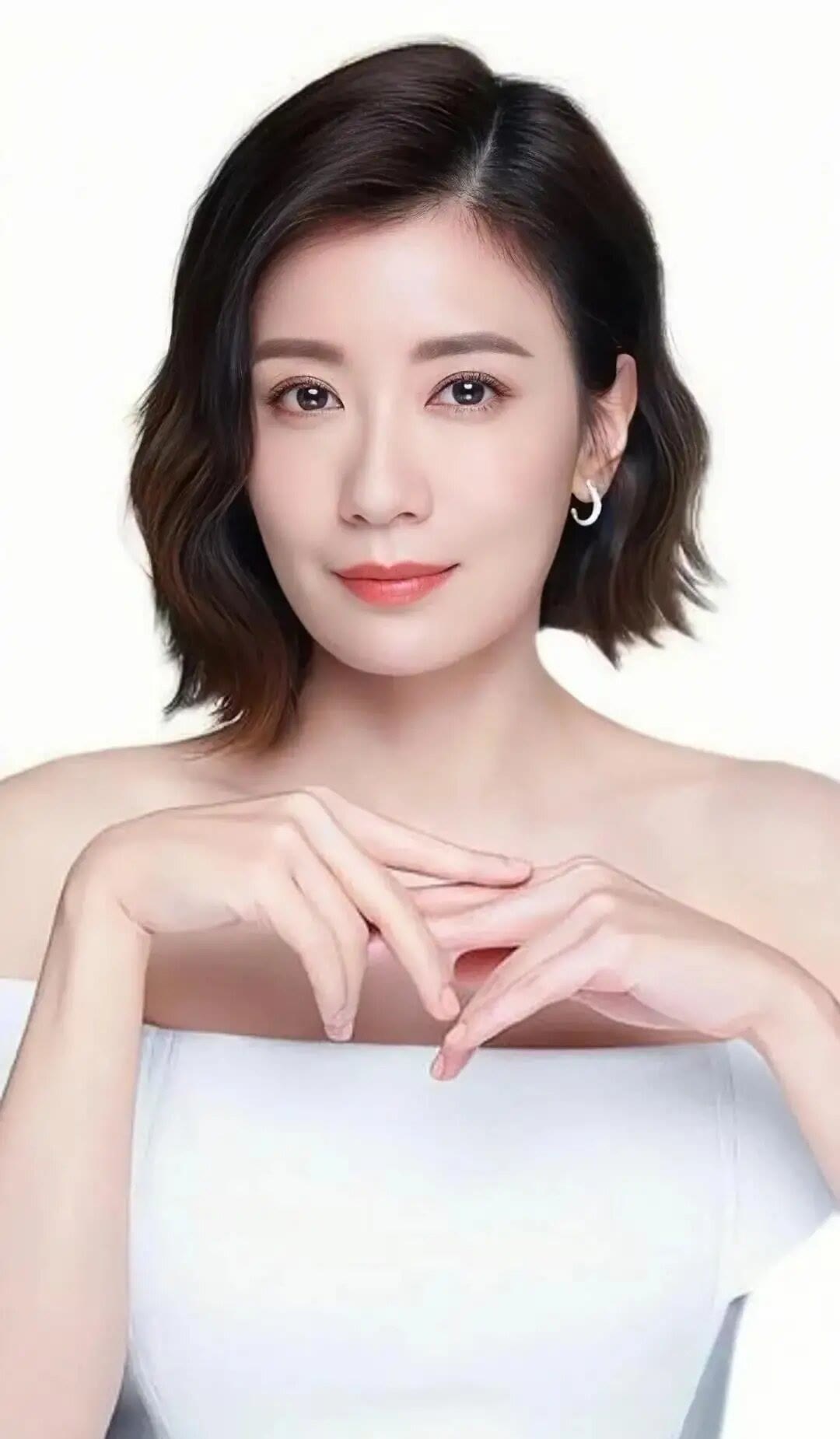 贾静雯