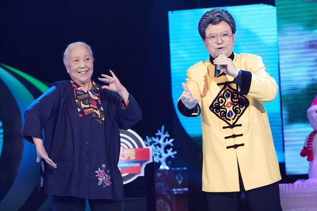 回顾胡松华婚姻催人泪下老伴离世后他的晚年生活状况怎样