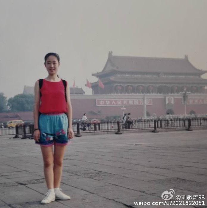 回顾44岁刘敏涛为了婚姻丢掉事业没了收入离婚后怎样了
