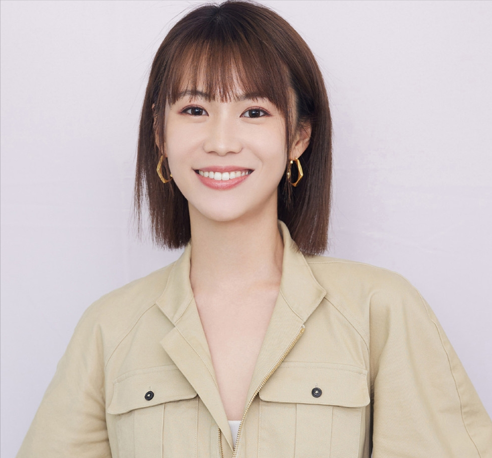 回顾颜值不够演技没有唱跳拉胯他们在靠什么混娱乐圈