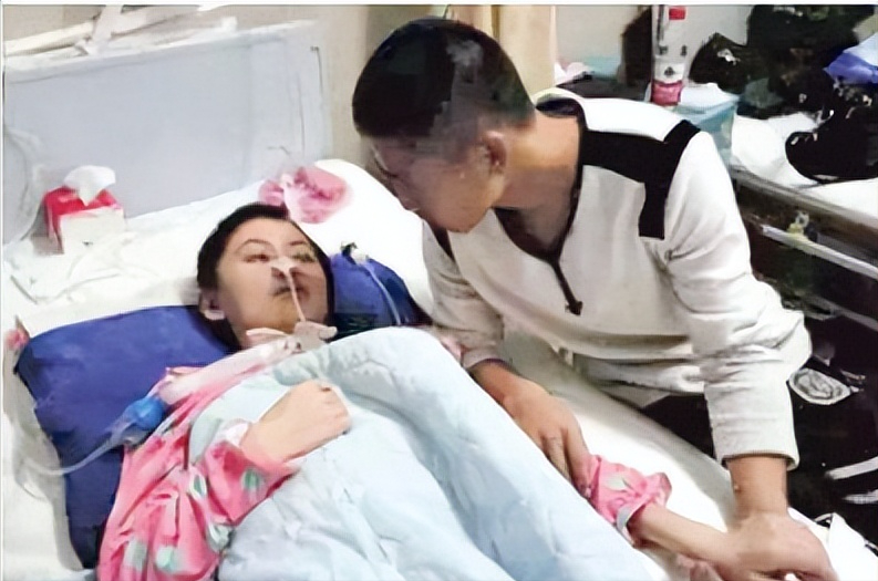 二,昏迷不醒的女孩