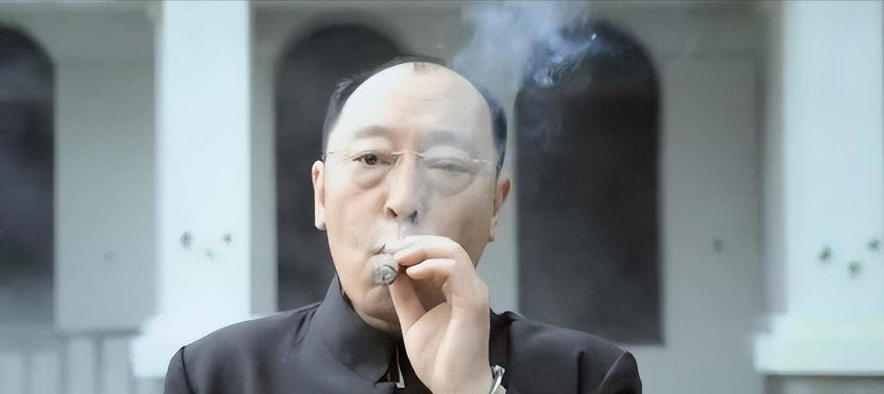 苏大强和倪大红长得像图片