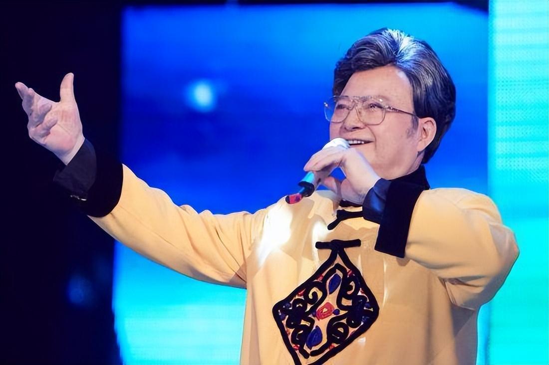 回顾胡松华婚姻催人泪下老伴离世后他的晚年生活状况怎样