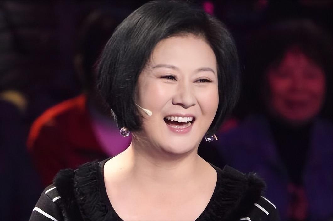 回顾著名演员黄晓娟痛失3位至亲儿子是她的骄傲