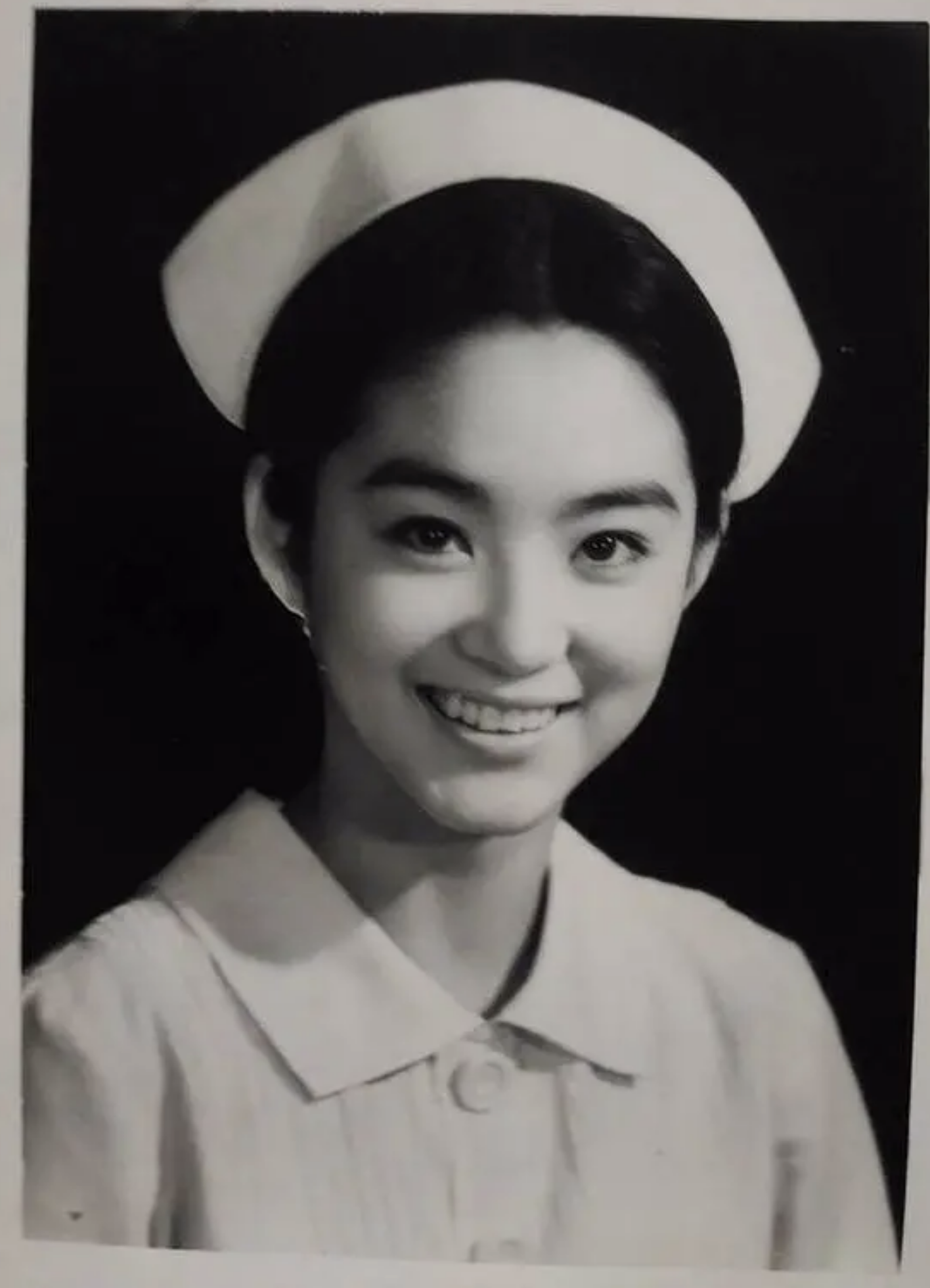 回顾林青霞亲姐姐被叔叔养大靠退休金生活姐妹失散36年相聚