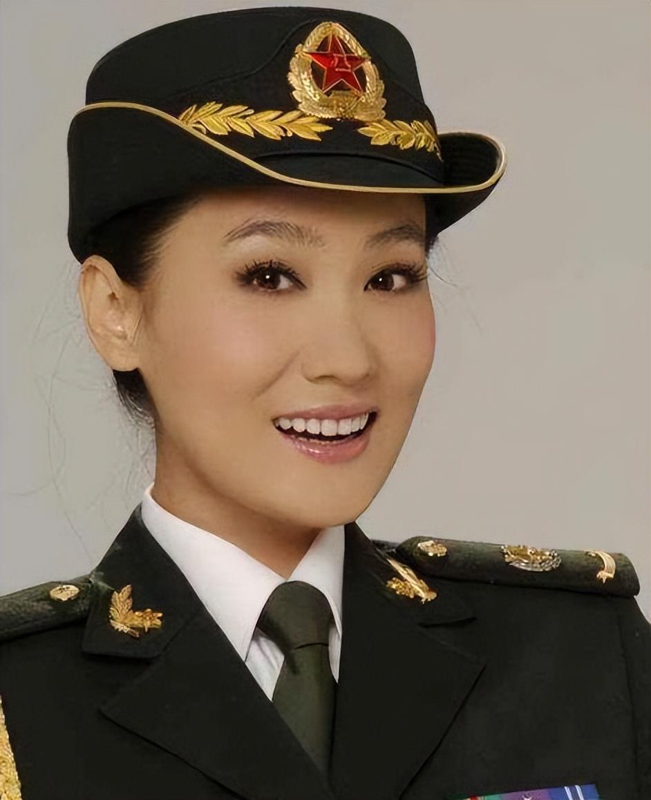 回顾谭晶我这辈子正确的决定就是为科学家丈夫生一对双胞胎