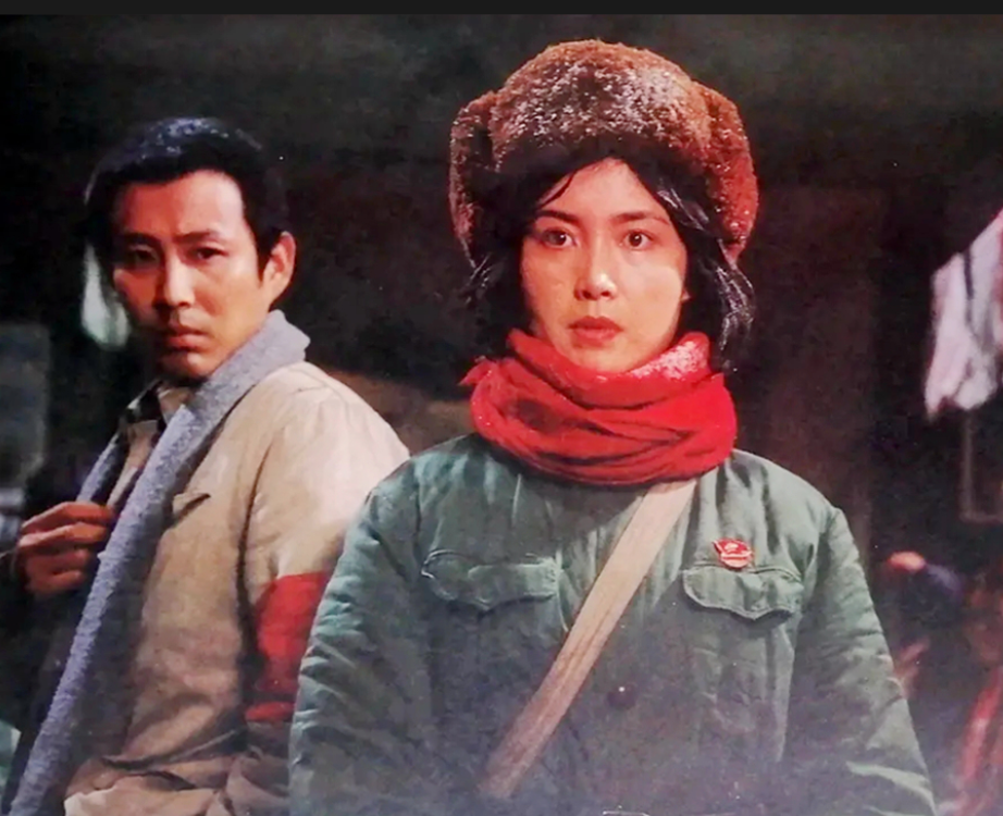 回顾傅丽莉和孙淳大二相恋结婚37年无子女人生总有遗憾