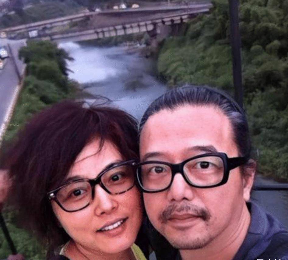 可以说,张延和张锦程是一对恩爱的夫妻,结婚20年来,他们用自己的故事