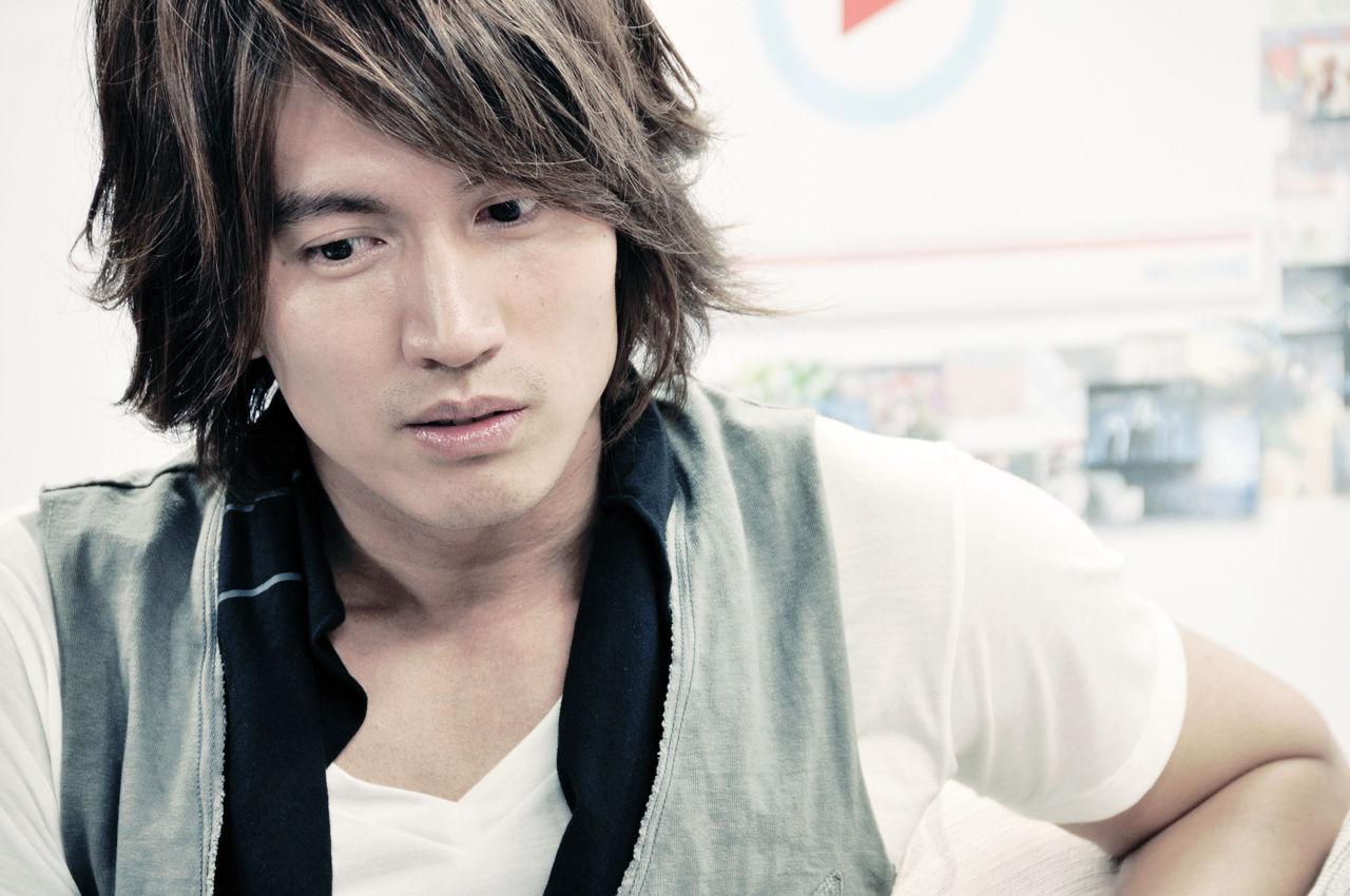 回顾:至今未娶妻的8位大龄男星,各有各难言的苦衷,最大的已67岁