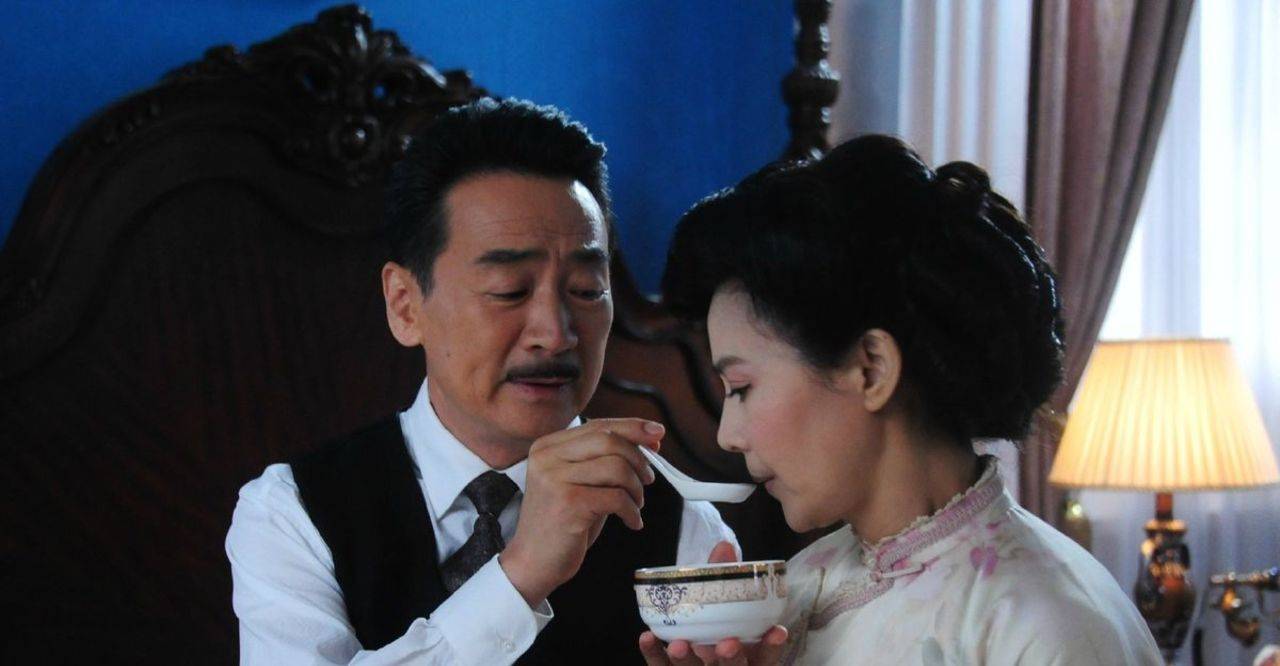 回顾寇振海49岁娶小24岁女星李婷今生今世为爱妻遮风挡雨