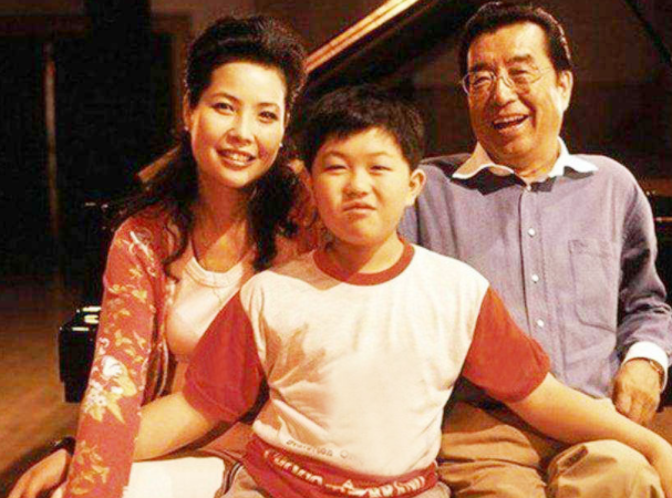 回顾李双江:梦鸽是我的挚爱,李天一出事后,才发现大儿子的好