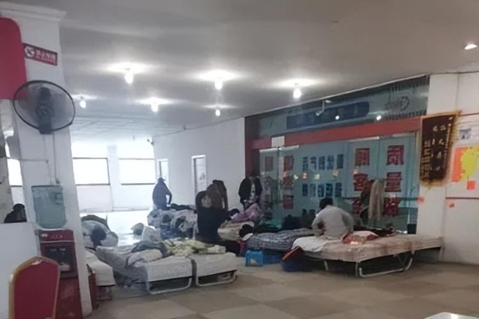 19年海归女过安检引发辐射仪报警海关再晚发现你命都要没了