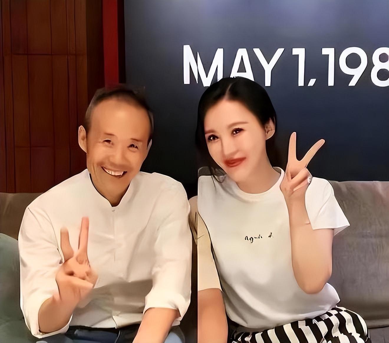 445亿债务万科渡劫看王石的现状原来田朴珺的话一点没错