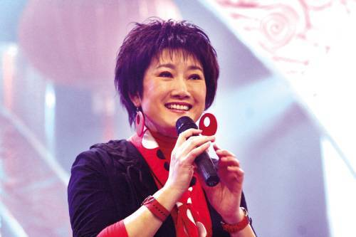 回顾成方圆两段婚姻两次失败王刚离我而去后62岁生孩子成难题