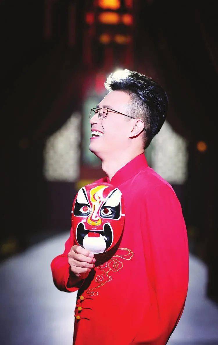 回顾主持白燕升娶瘫痪的残疾妻子婚后生一儿一女如今怎样了