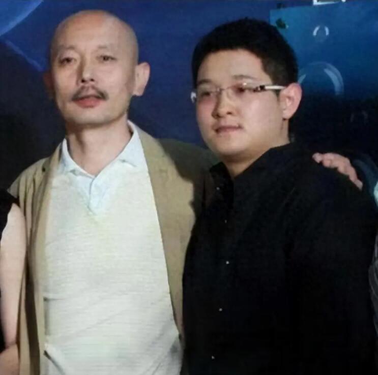 回顾著名演员葛优承诺傅彪将他的儿子抚养成人现如今怎么样了