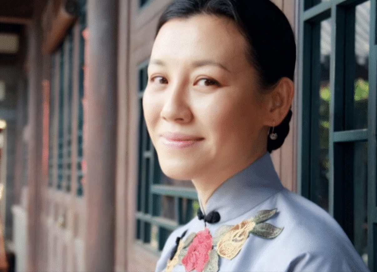 回顾黄金配角刘琳在感情被骗之后她是如何涅盘重生的